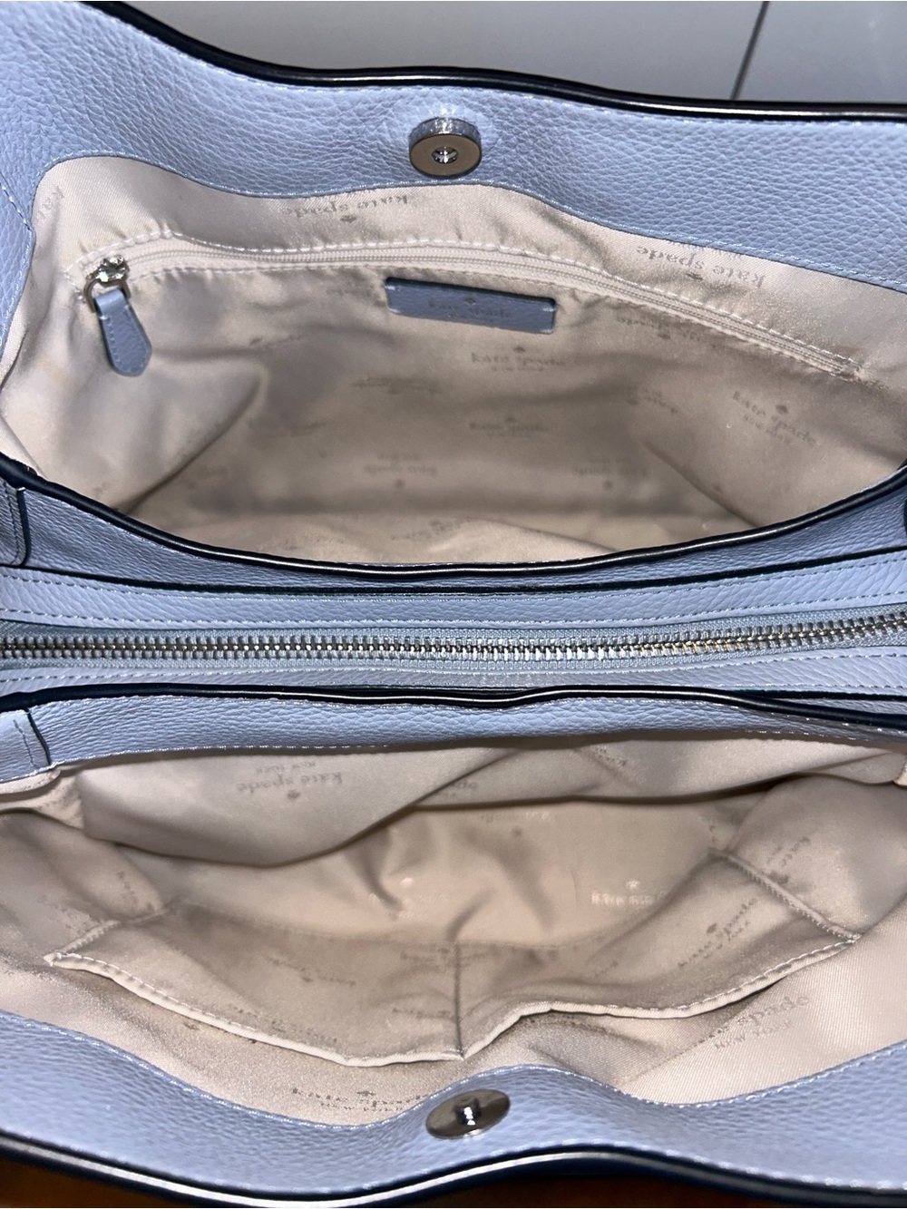Like new Kate Spade Leila Medium Shoulder Bag - Picture 6 of 9
